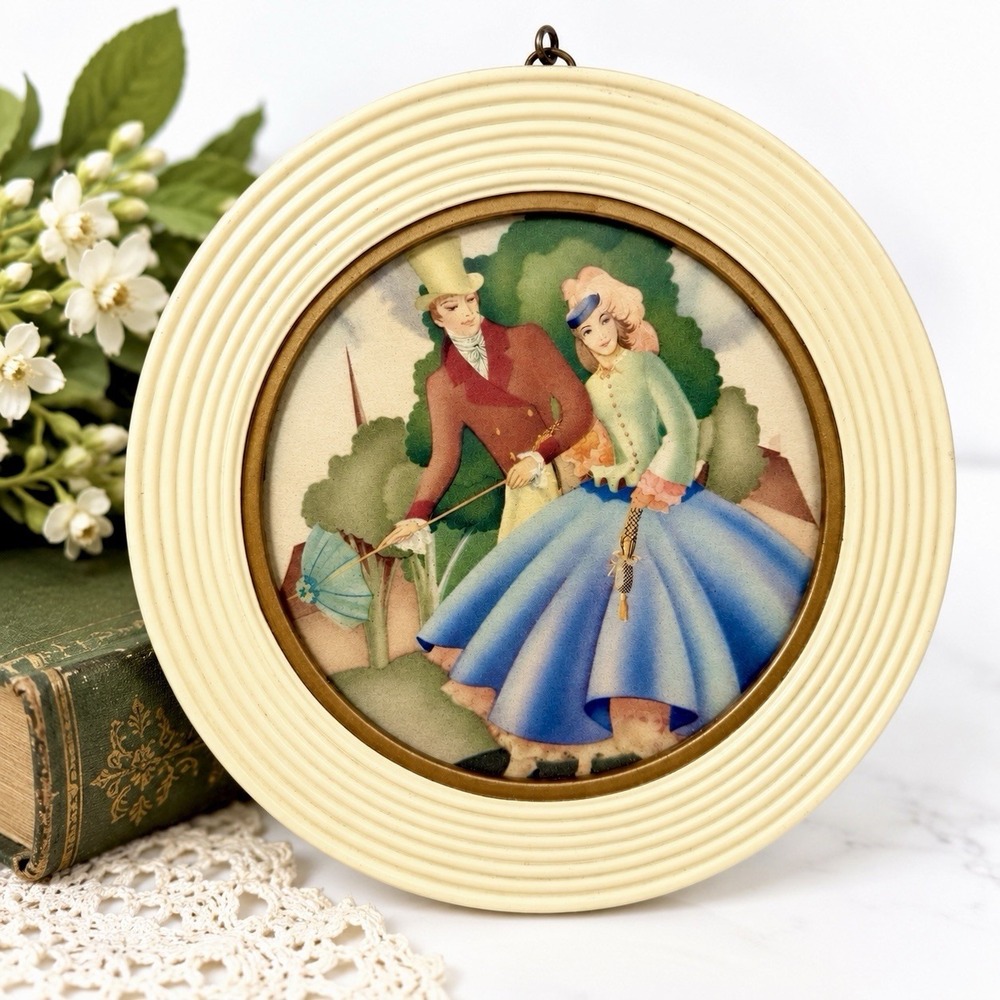 Vintage Dennstedt Chicago Romantic Couple Print Round Art Deco Style Frame 5.5"